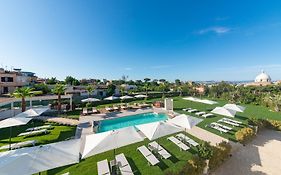 Insula Boutique Hotel